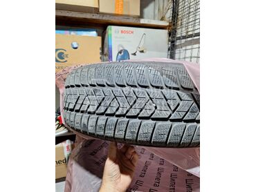 Pirelli 225/65 R17 Zimska