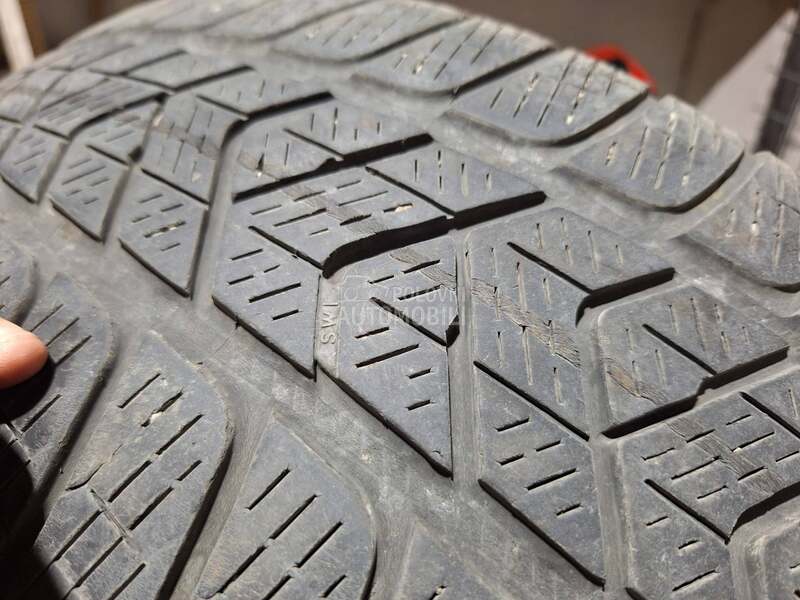 Pirelli 225/65 R17 Zimska