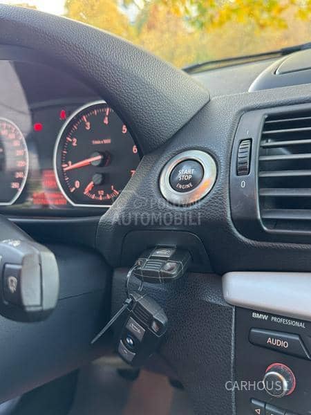 BMW 120 i CH LED