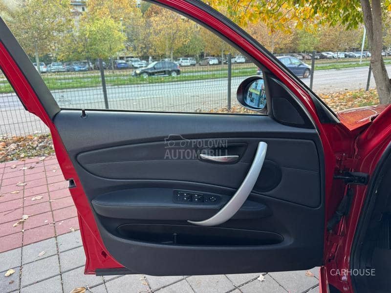BMW 120 i CH LED