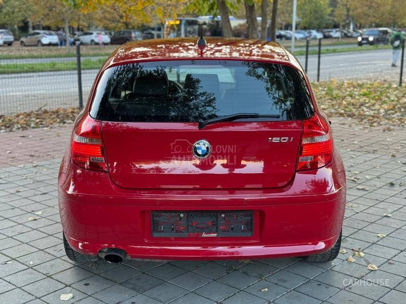 BMW 120 i CH LED