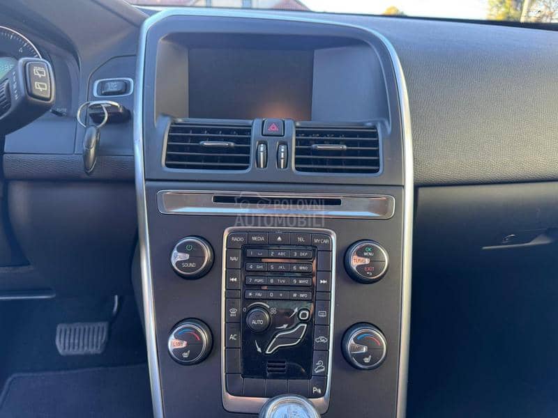 Volvo XC60 D4 AWD KINETIK