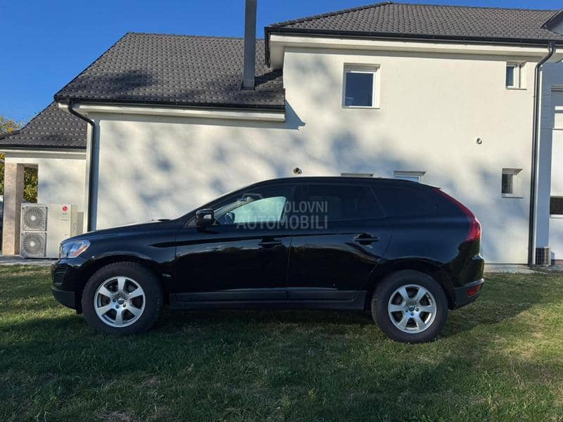 Volvo XC60 D4 AWD KINETIK