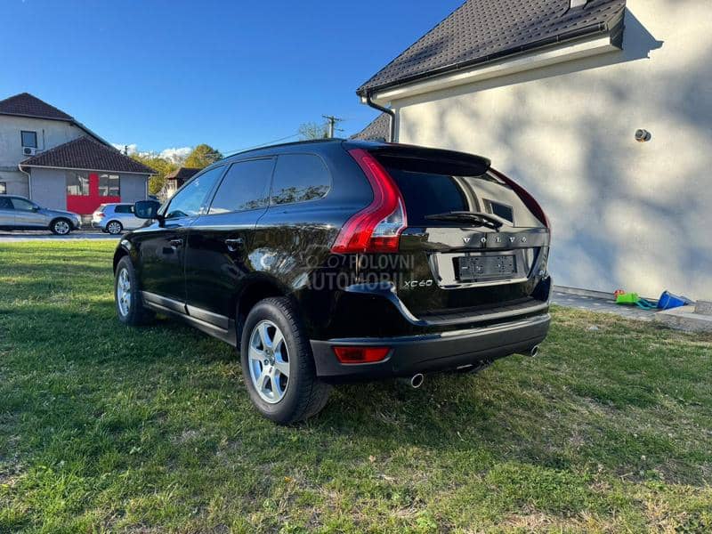 Volvo XC60 D4 AWD KINETIK