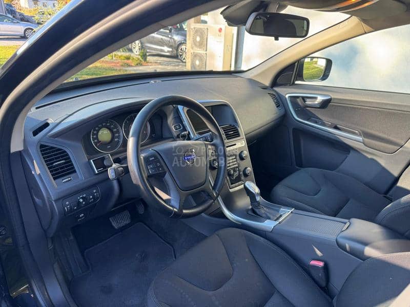 Volvo XC60 D4 AWD KINETIK