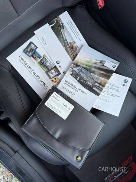 BMW 320 I AUT LED NAV CH