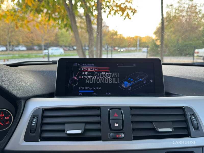 BMW 320 I AUT LED NAV CH