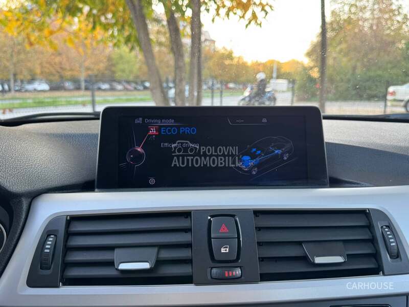 BMW 320 I AUT LED NAV CH