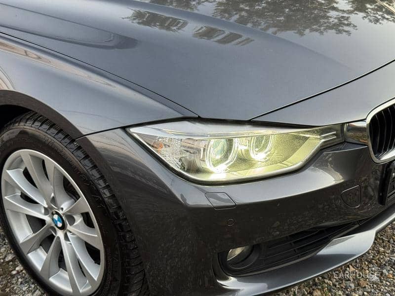 BMW 320 I AUT LED NAV CH