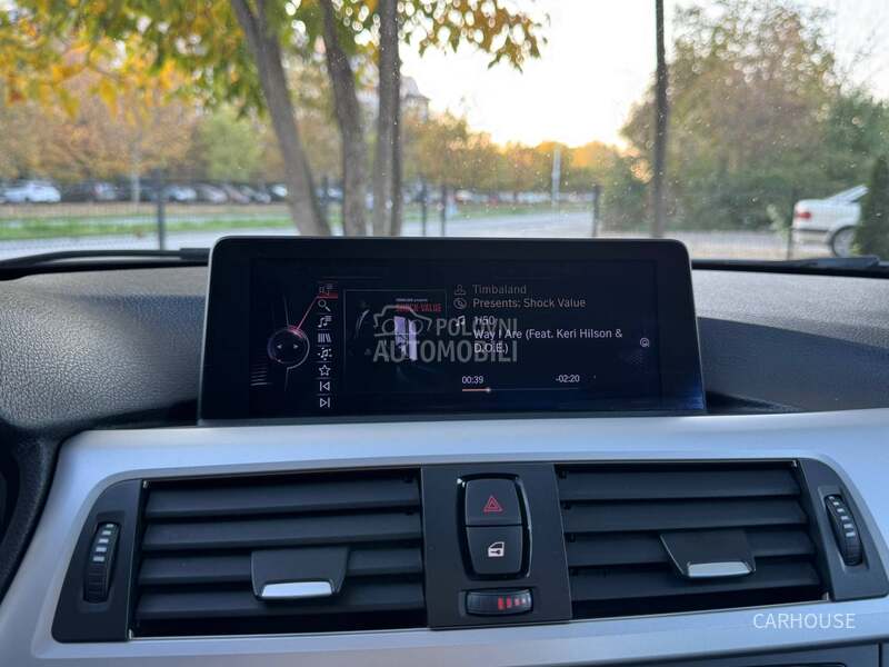 BMW 320 I AUT LED NAV CH