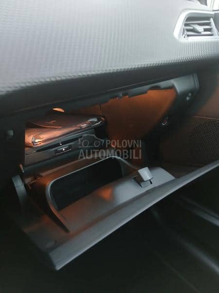 Peugeot 2008 Titanium