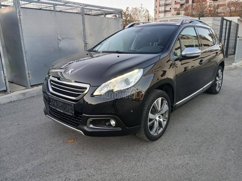 Peugeot 2008 Titanium