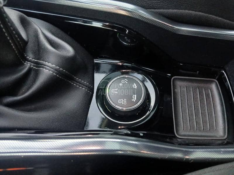 Peugeot 2008 Titanium