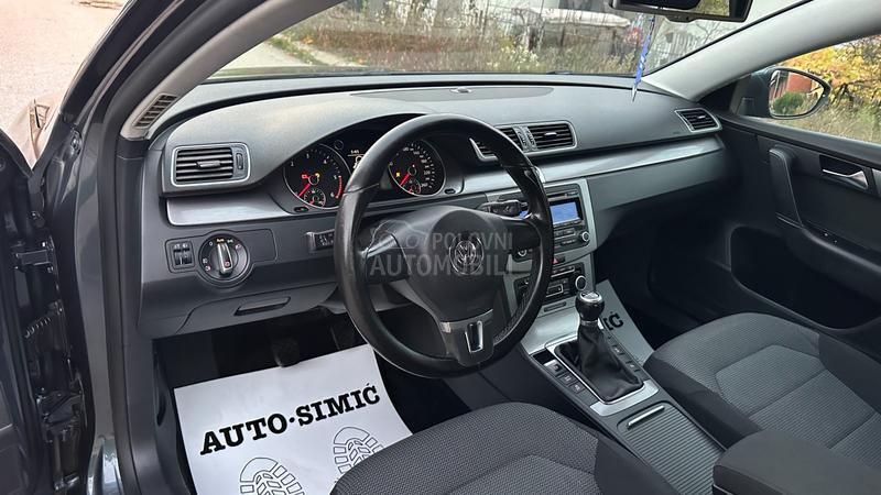Volkswagen Passat B7 1.6 TDI IZUZEETAN