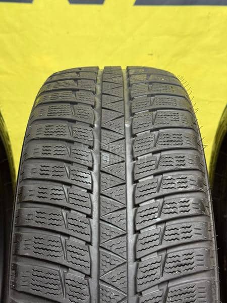 Falken 205/55 R17 Zimska