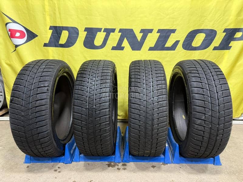 Falken 205/55 R17 Zimska