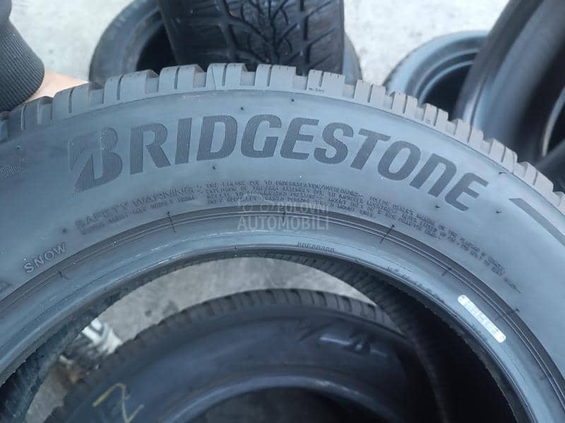 Bridgestone 215/60 R16 Zimska
