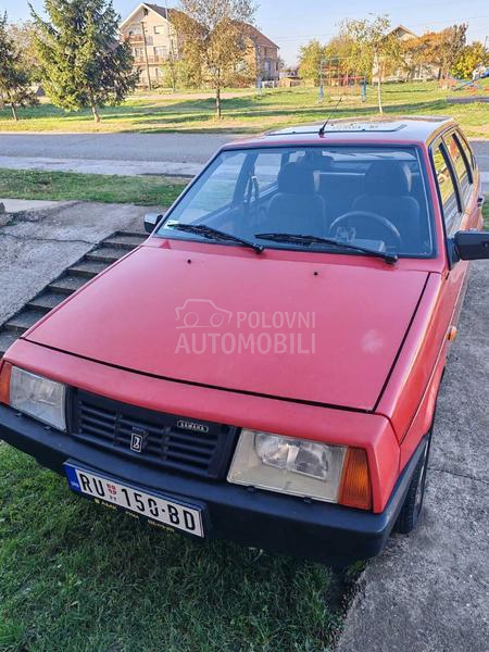 Lada Samara 