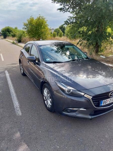 Mazda 3 2.0  SKYACTIV 120G
