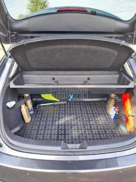 Mazda 3 2.0  SKYACTIV 120G