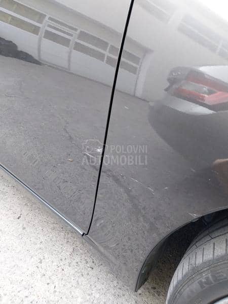 Mazda 3 2.0  SKYACTIV 120G