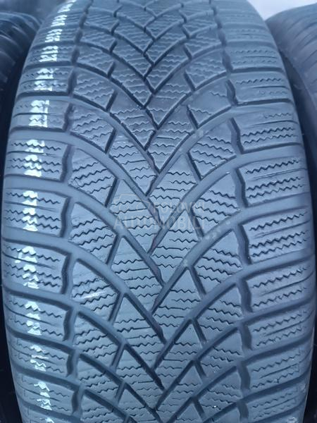 Bridgestone 215/60 R16 Zimska