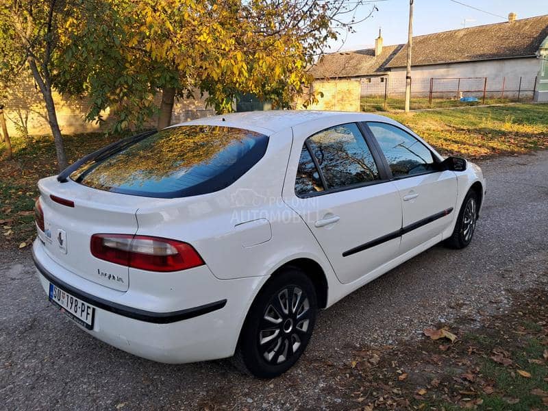 Renault Laguna 