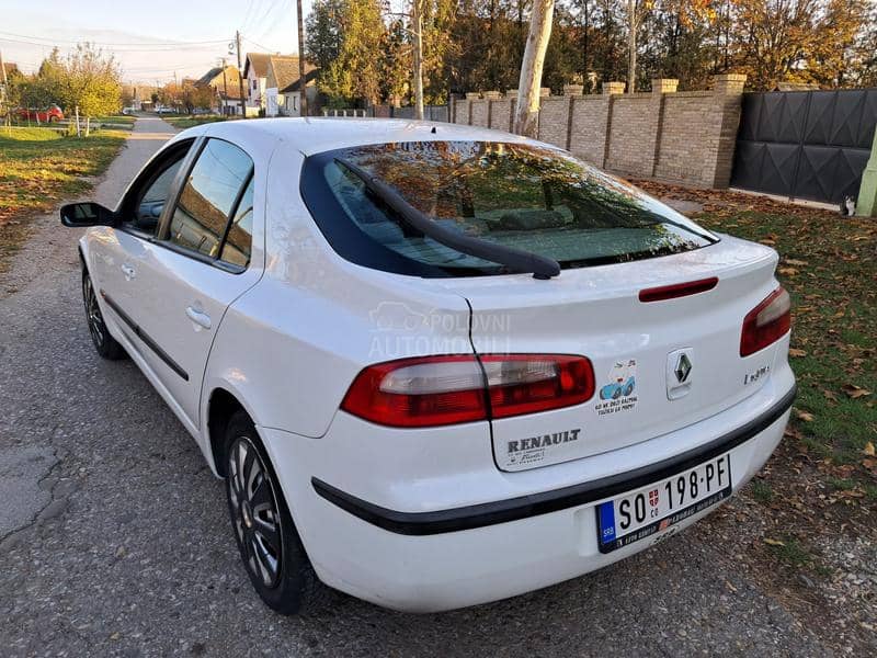 Renault Laguna 