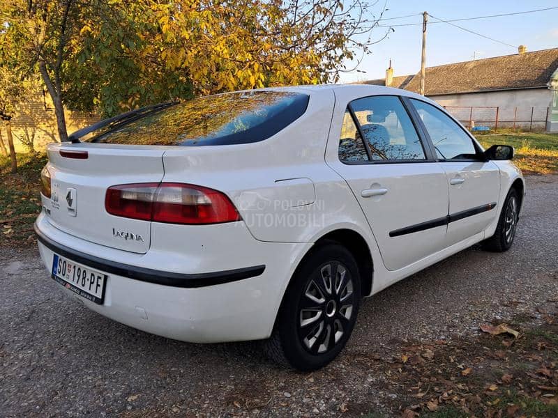 Renault Laguna 