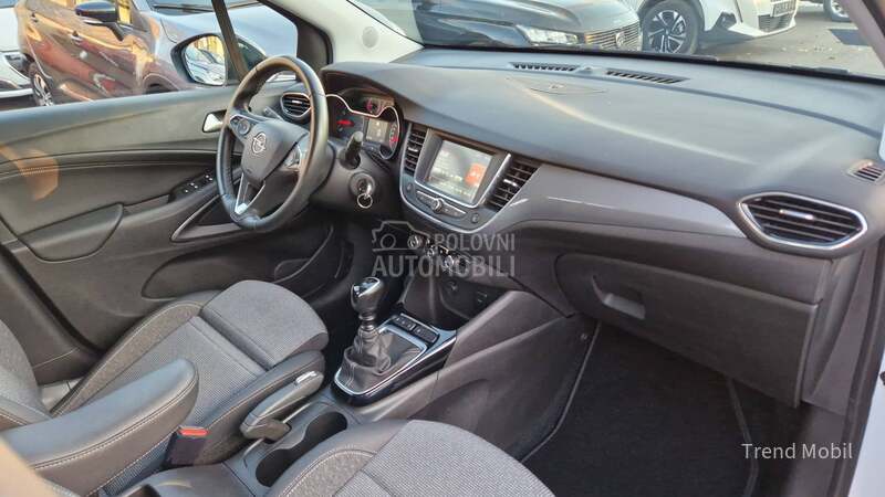 Opel Crossland X  1.2 Elegance