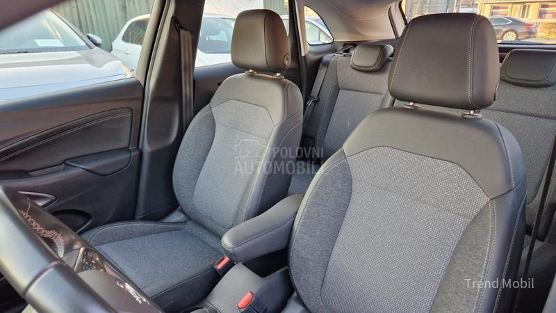 Opel Crossland X  1.2 Elegance