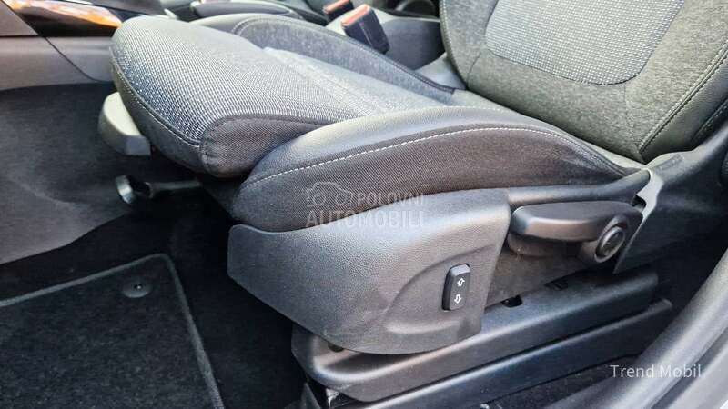 Opel Crossland X  1.2 Elegance