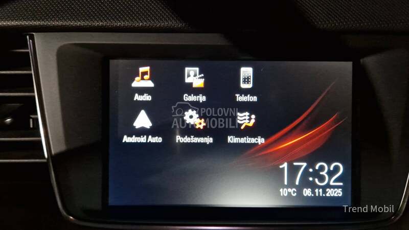 Opel Crossland X  1.2 Elegance