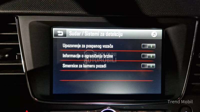 Opel Crossland X  1.2 Elegance