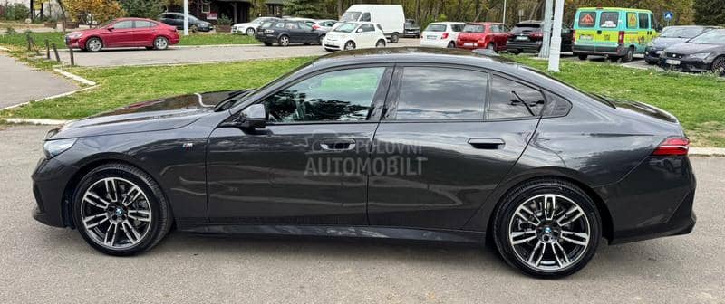 BMW 520 M/BLACK/xDRIVE