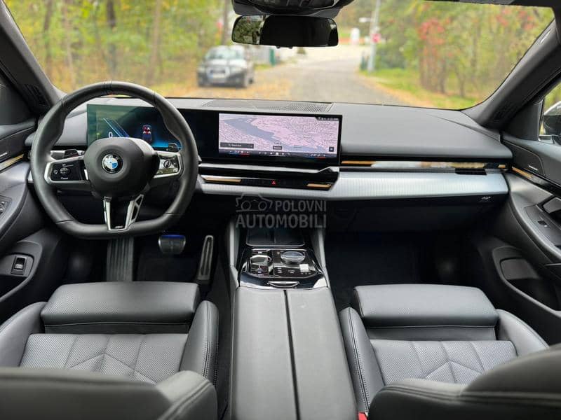 BMW 520 M/BLACK/xDRIVE