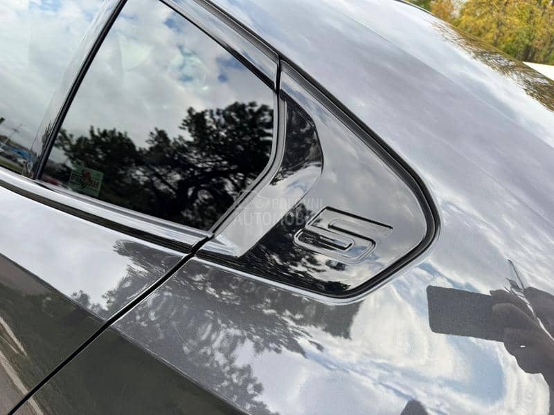 BMW 520 M/BLACK/xDRIVE