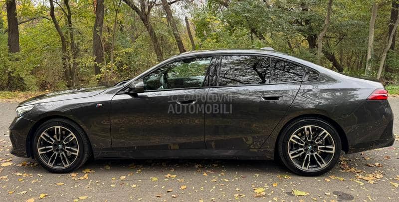 BMW 520 M/BLACK/xDRIVE