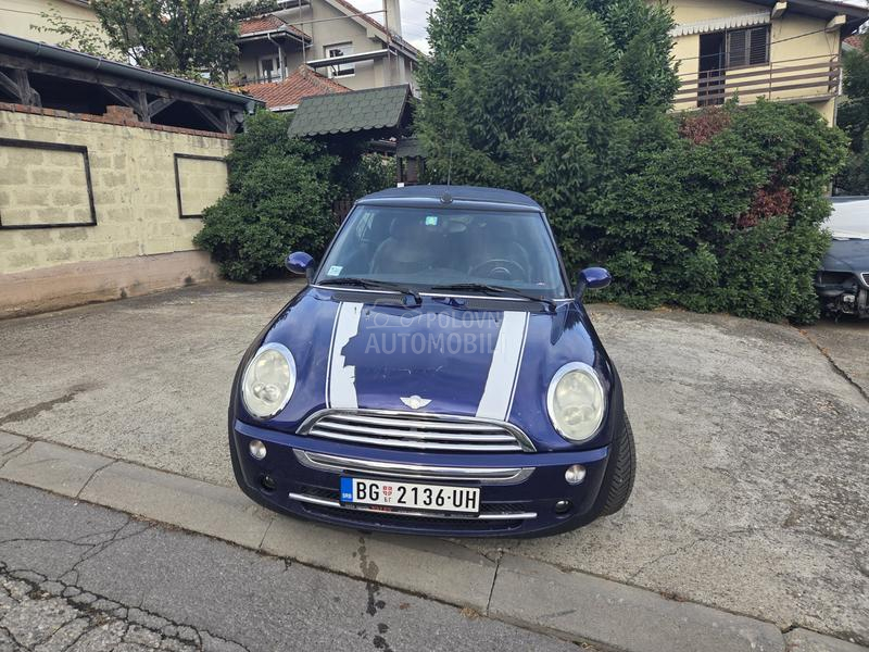 MINI Cooper 