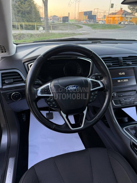 Ford Mondeo 2.0TDCi/TITANIUM/T0P