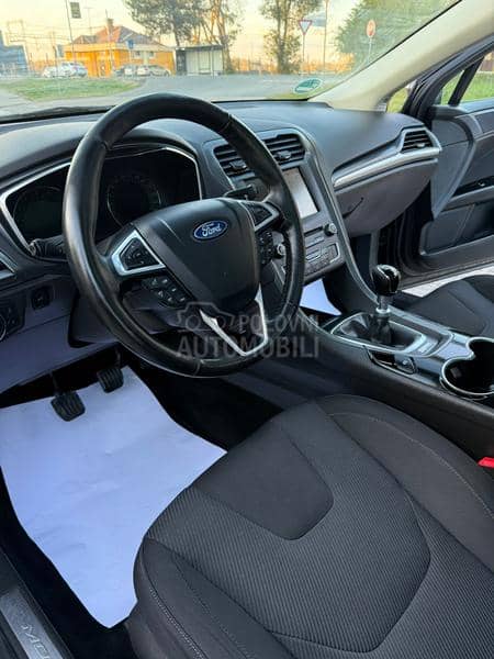 Ford Mondeo 2.0TDCi/TITANIUM/T0P