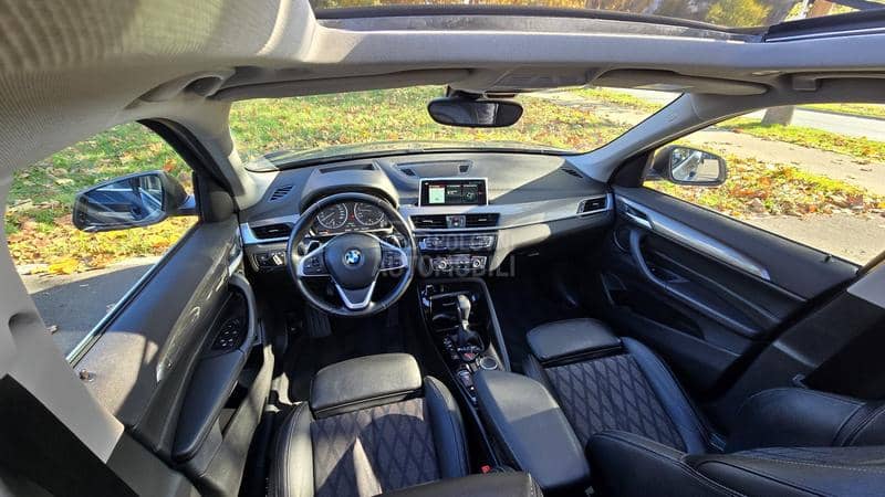 BMW X1 xDrive2.0i X-line CH