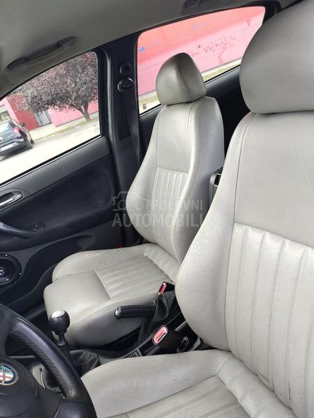 Alfa Romeo 147 1.9 JTDm