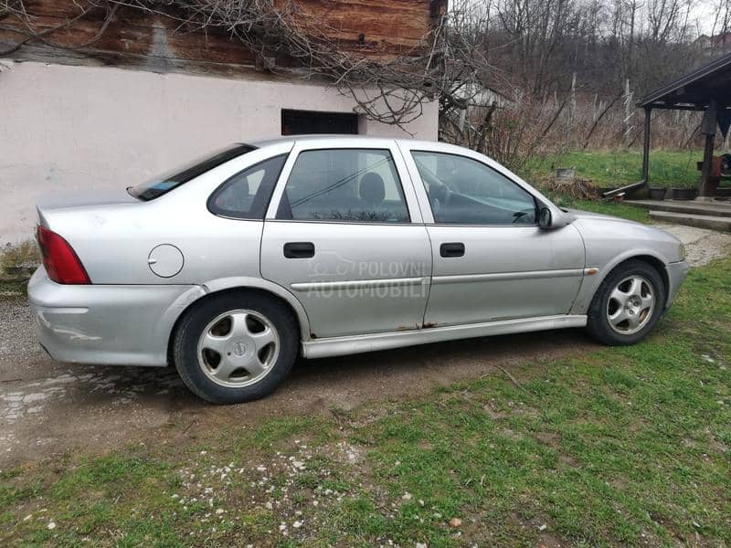 Opel Vectra B 
