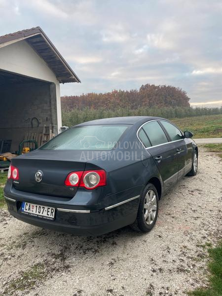 Volkswagen Passat B6 1.9 TDI