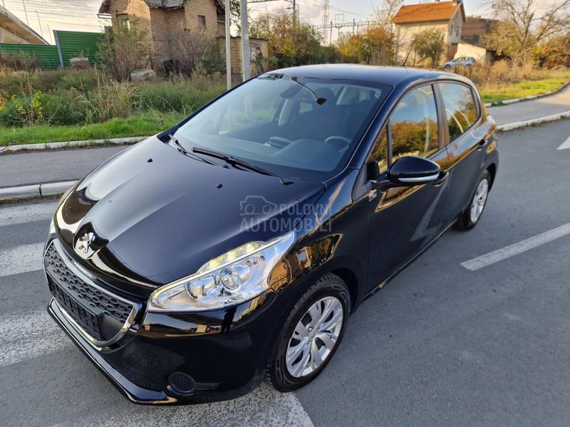Peugeot 208 1.2 Alurre