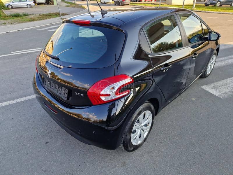 Peugeot 208 1.2 Alurre