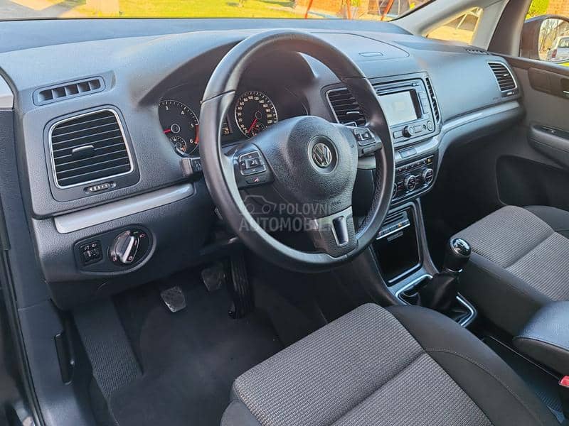 Volkswagen Sharan 2.0TDI  .CH.