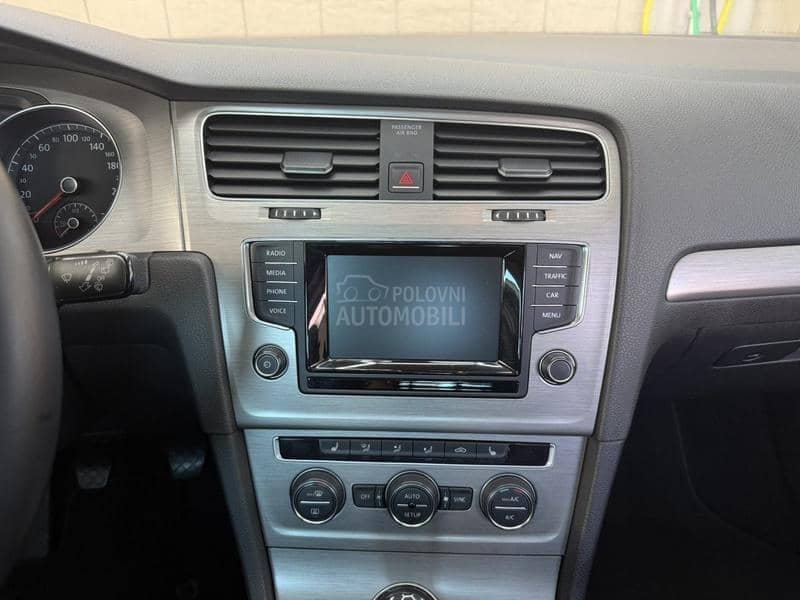 Volkswagen Golf 7 1.4/R line/CH