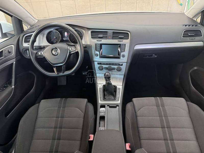 Volkswagen Golf 7 1.4/R line/CH